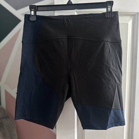 Lululemon Nulu Colour Block High-Rise Short 8" - Picture 1 of 3